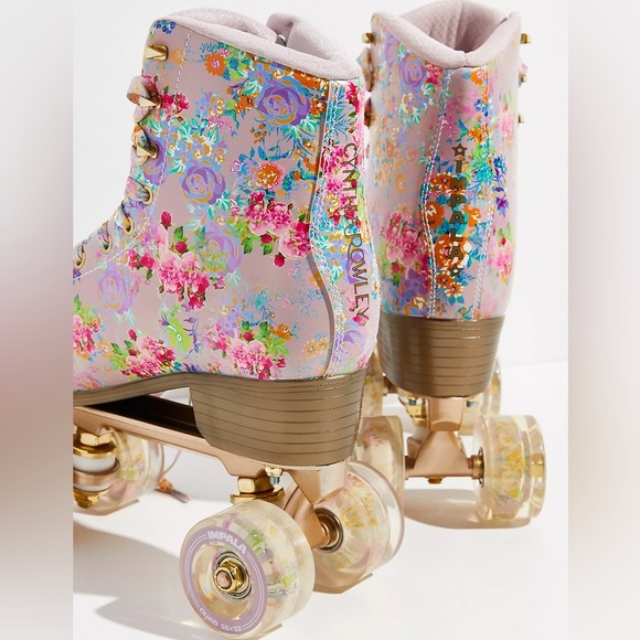 Cynthia Rowley x IMPALA x FP Movement Floral Roller Skates - Picture 5 of 12
